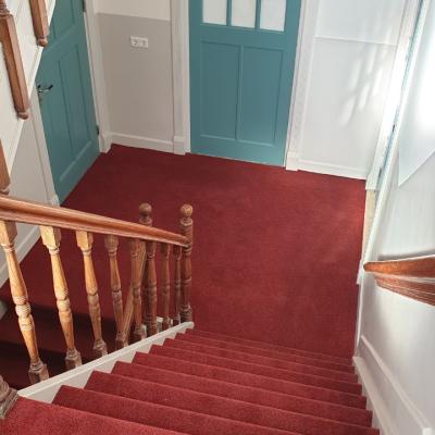 16 Trap Naar Beneden