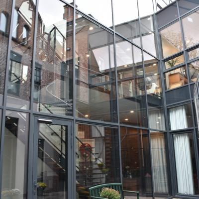 7 Glazen Pui Binnenplaats